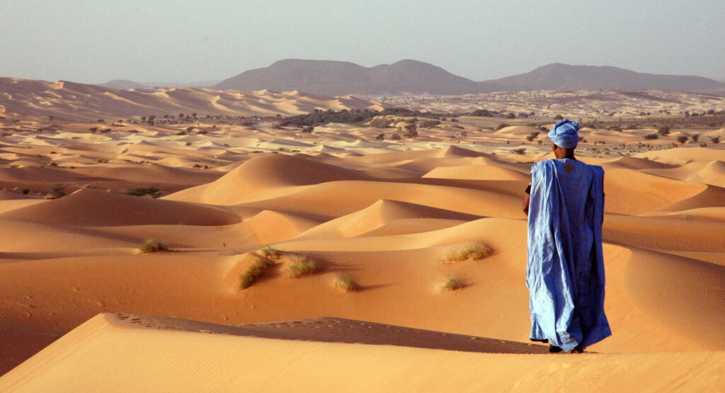 Trekking en Mauritanie : À la Découverte des Paysages Mythiques du Sahara